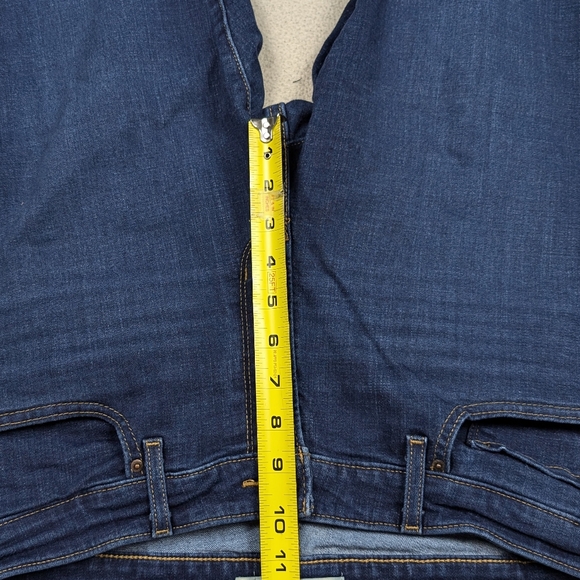 Women's Blue Levi's 711 Skinny Jeans Size 33 Crop Dark Wash Stretchy Mid-Rise - Picture 15 of 16